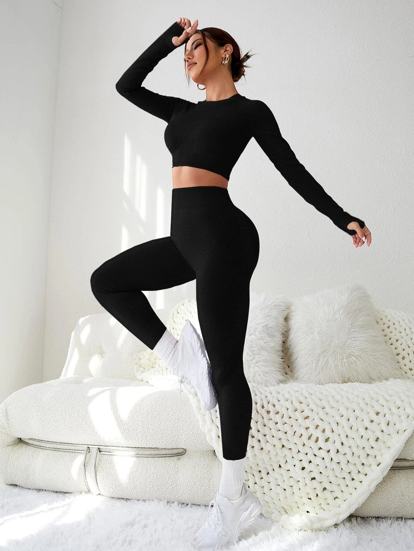 Dewbera Cut & Back Thumb Holes Sports Set 